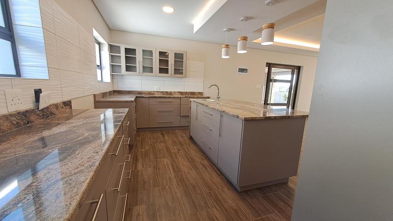 4 Bedroom Property for Sale in Stilbaai Wes Western Cape